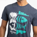 A close up of the double fish bone design in the centre of the blue t-shirt.