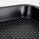 Close-up of non-stick cushioned surface inside roasting tin