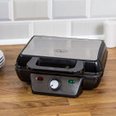 Quest 2 Slice Waffle Maker