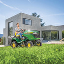 John Deere X350R Rear Discharge Ride-on Mower