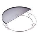 Half-moon griddle grate made of black non-stick material, supported by a stainless steel frame, ideal for barbecuing.