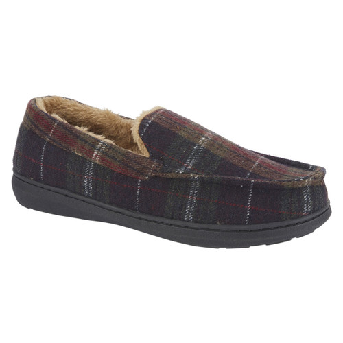 A men’s moccasin slipper with a dark green and red tartan check pattern, black sole, and soft tan fleece lining for cosy indoor wear.