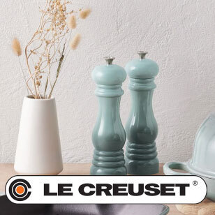SHOP LE CREUSET > 