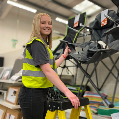 Natalie, Sales Assistant