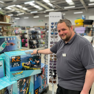 Steve, Sales Assistant