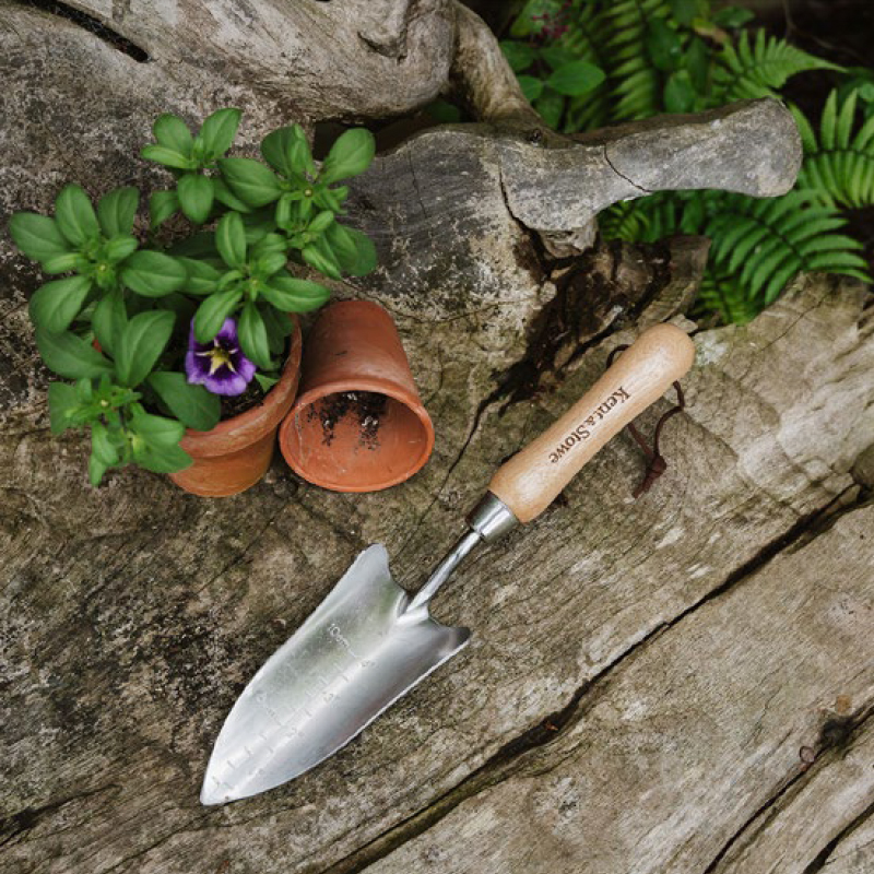 SHOP GARDEN TOOLS >
