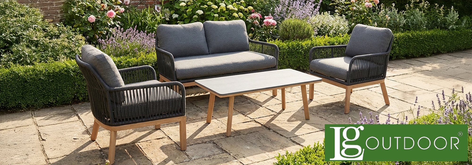 A view of an LG Outdoor lounge set on a patio