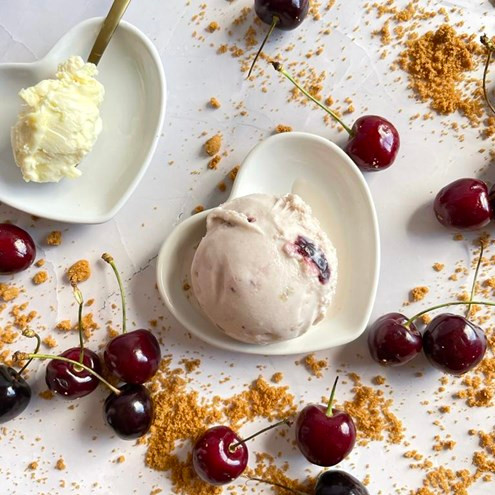 Amarena Ice Cream 4ltr