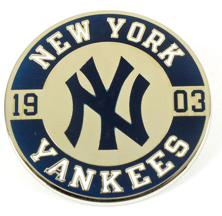 N.Y Yankees RETRO THROWBACK Logo Pin MLB