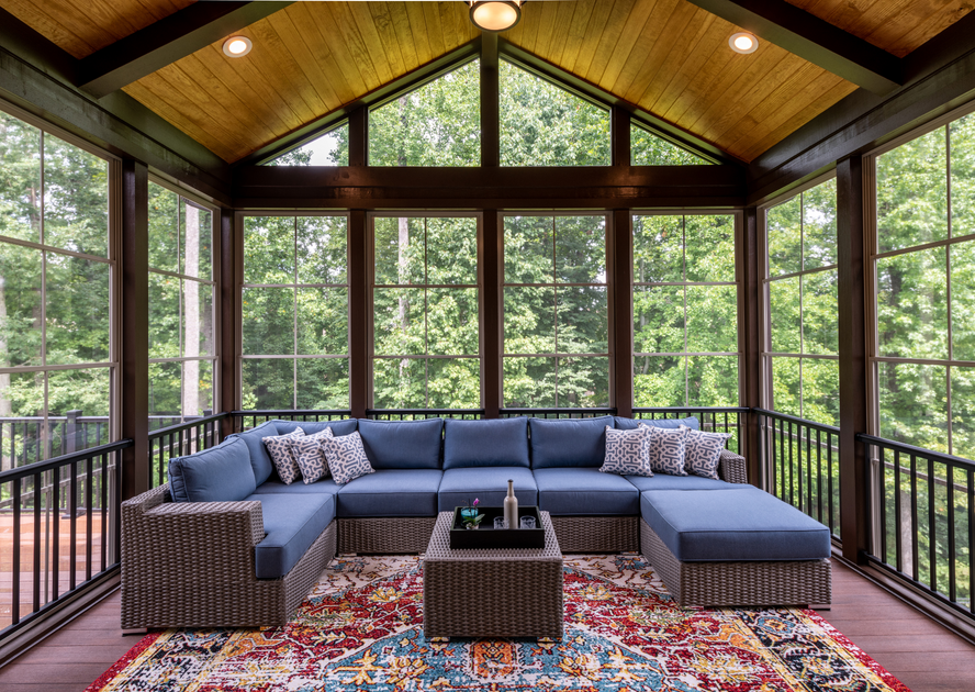 How Much Does It Cost to Build a Screened-In Porch in 2025?