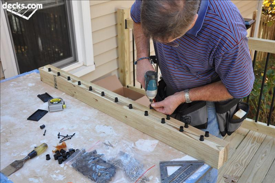 Installing in-line balusters