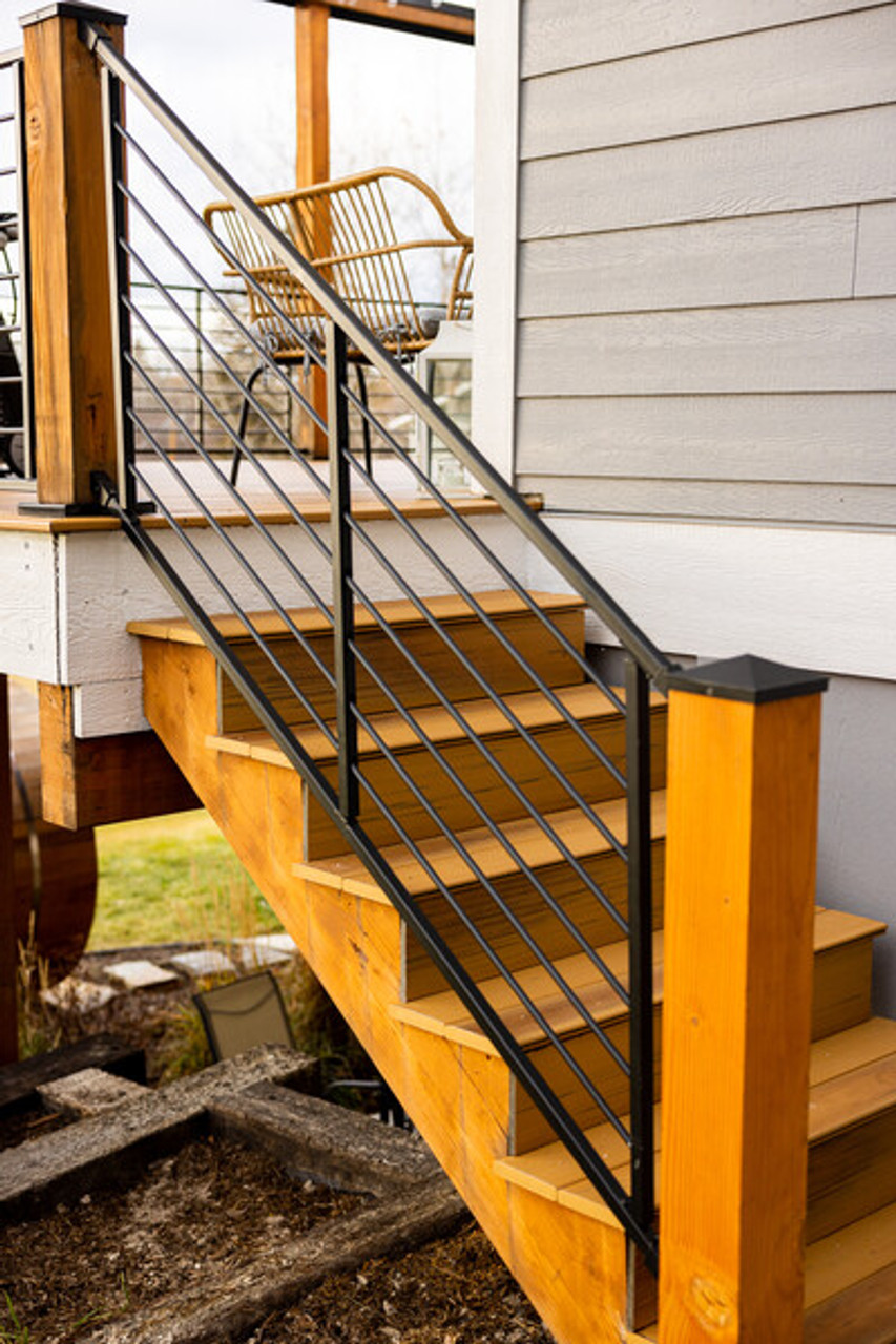 Horizontal Slat Steel Railing Modern Stair Handrail 