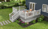 Benefits of using Vinyl Deck Railing over Wood Railing