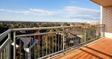 Comparison Guide: Top-Rated Deck Railing Materials That Last