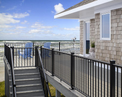 Deckorators ALX Classic Aluminum Rail with Balusters by Deckorators