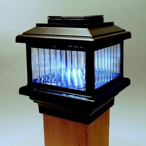 Aurora Polaris LED Solar Post Cap by Aurora