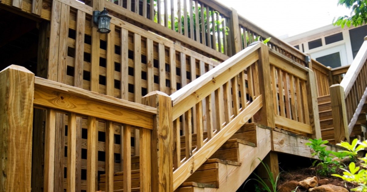 A Look at CraftsmanStyle Decks Deck Expressions