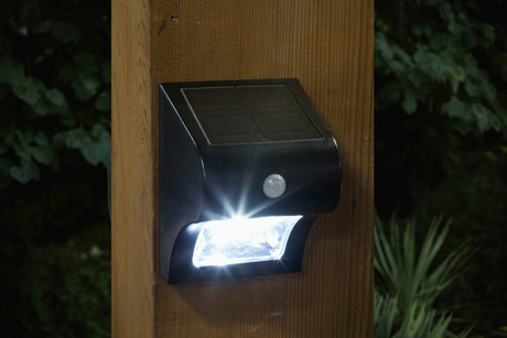 Solar Motion Sensor Deck & Wall Light by Classy Caps SL133 SL133