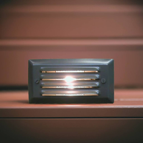 Pyxis Low Voltage Recessed Riser Light by Aurora