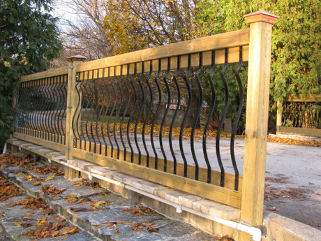 Deck Balusters, 26 Pack White Metal Deck Spindles, 32.25"x1" Staircase