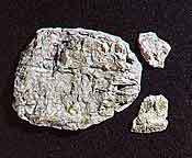 WOOC1235 Rock Mold Laced Face Rock