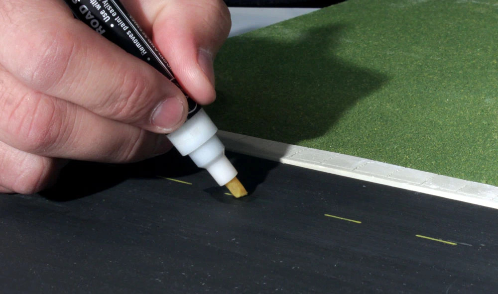 C1293 Road Stripe Remover