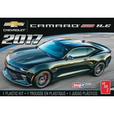 1032  2017 Chevy Camaro 1LE (Snap) 1/25