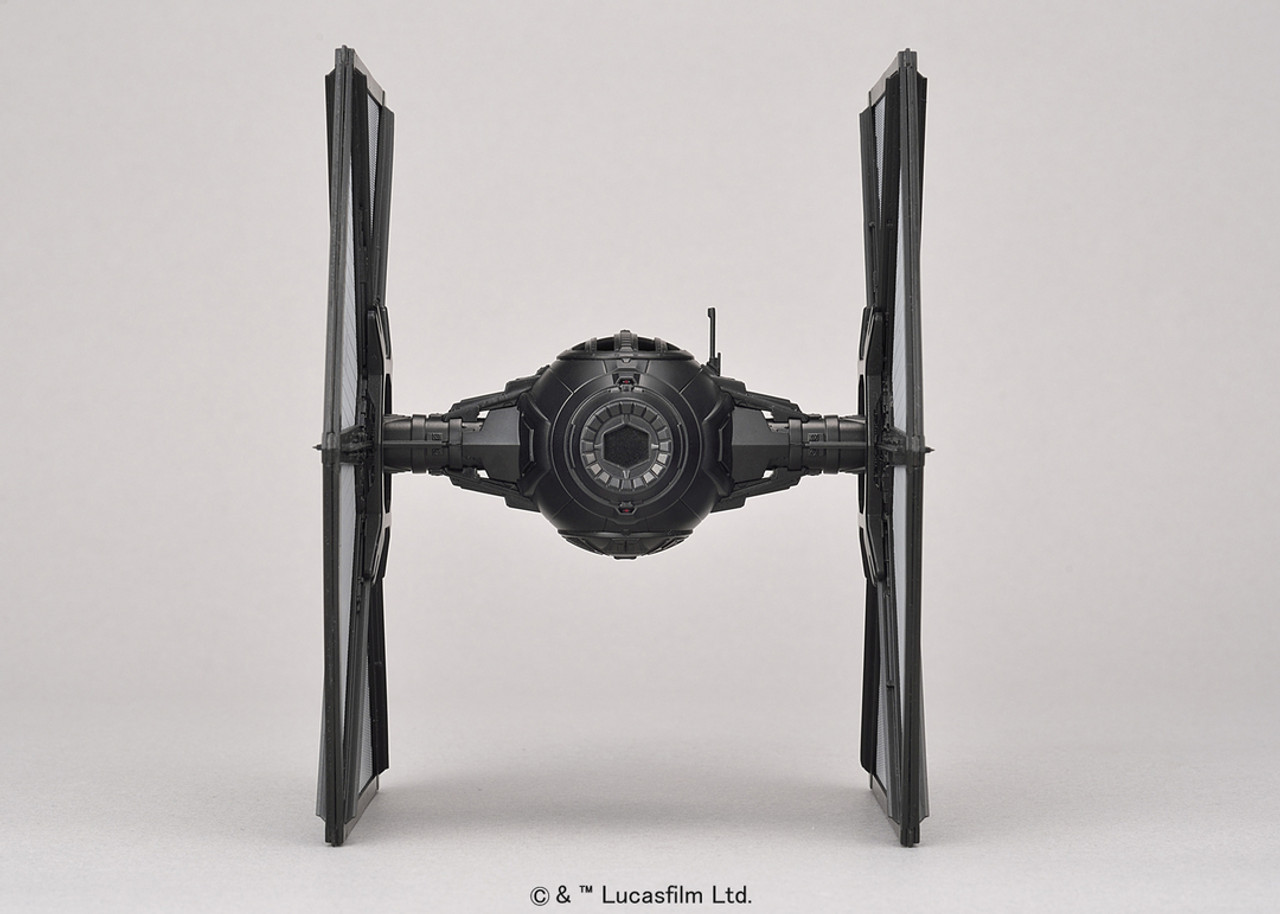 BAN203218 First Order Tie Fighter "Star Wars: The Force Awakens", Bandai Star Wars 1/72 Plastic Model