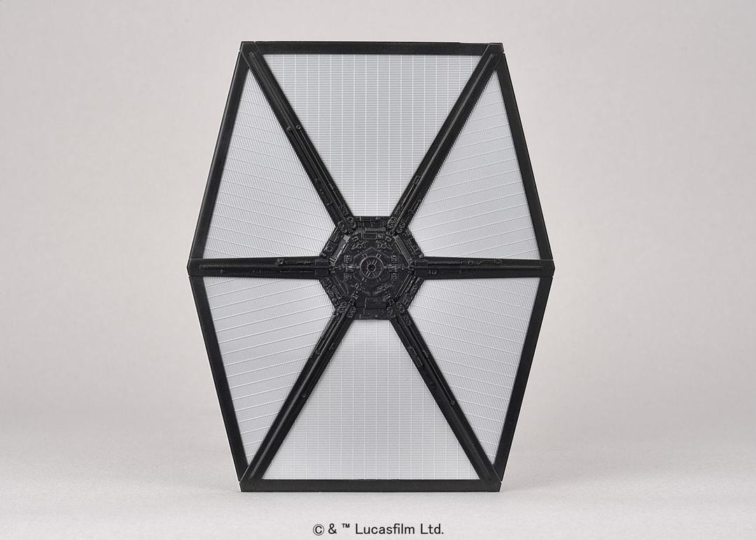 BAN2378862 First Order Special Forces Tie Fighter "Star Wars: The Force Awakens", Bandai Star Wars 1/72 Plastic Model
