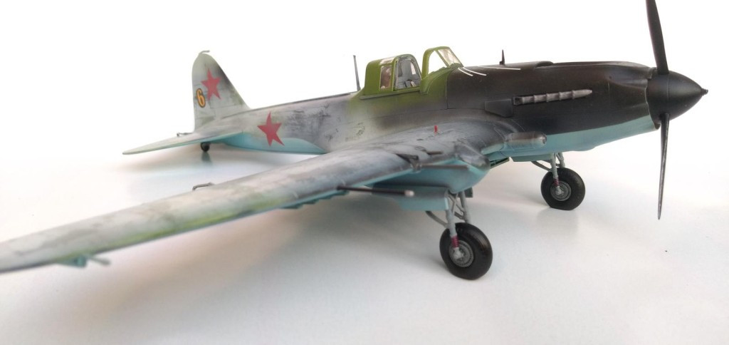 03932 1/48 IL-2 Stormovik