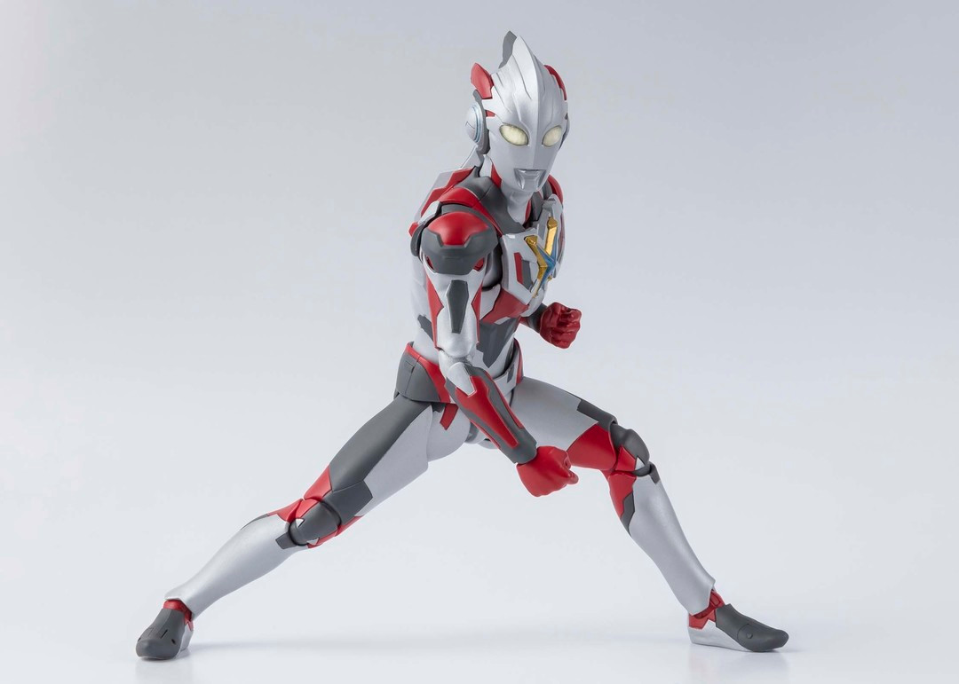 55083 Ultraman X And Gomora Armor Set "Ultraman X", Bandai S.H.Figuarts