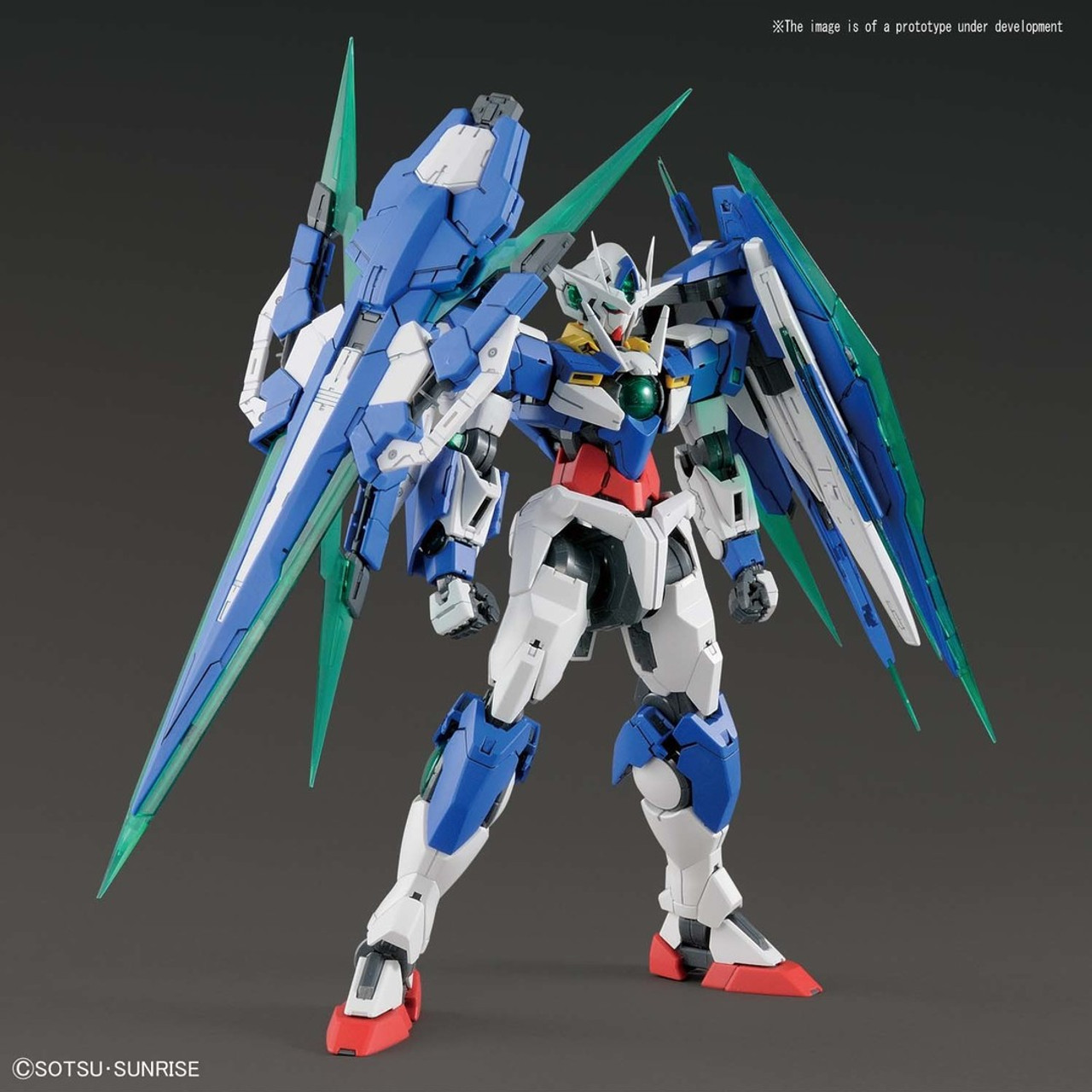 2428532 BANDAI Hobby MG 1/100 00 QAN[T] FULL SABER