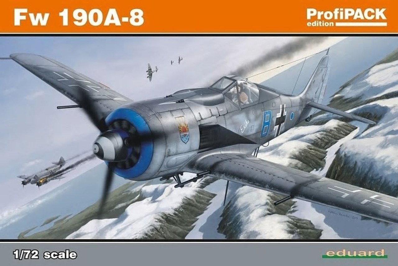 EDU70111  Fw190A8 Aircraft (Profi-Pack Plastic Kit) 1/72