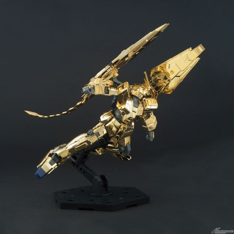 5058087 #227 Unicorn Gundam 03 Phenex Unicorn Mode (NT Ver.) [Gold Coating] "Gundam NT" Bandai HGUC 1/144