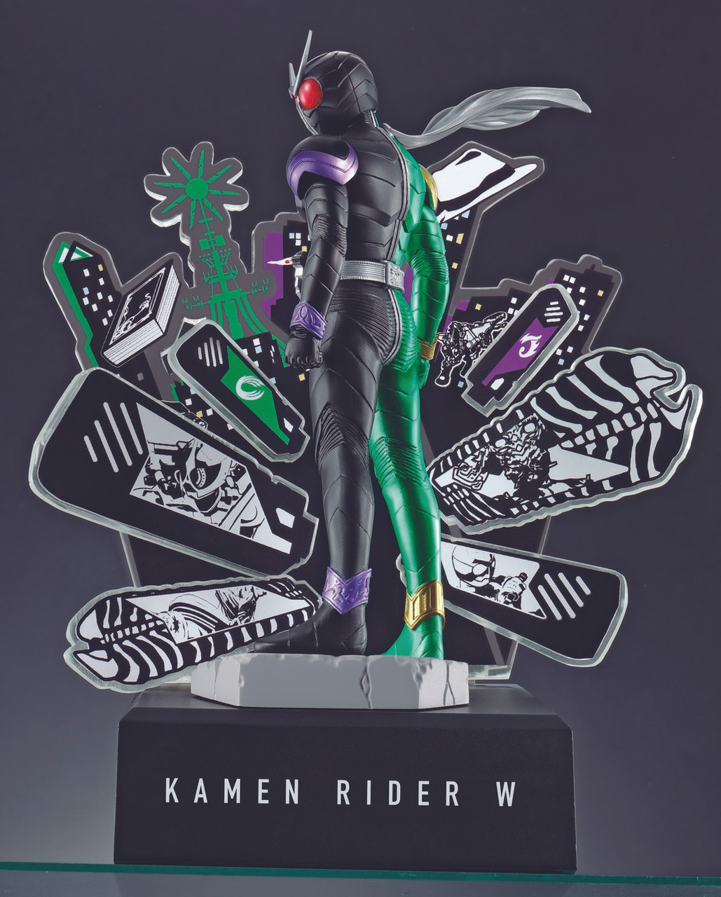 60983  Kamen Rider W (OOO 10th Anniversary) "Kamen Rider W", Bandai Ichiban Figure
