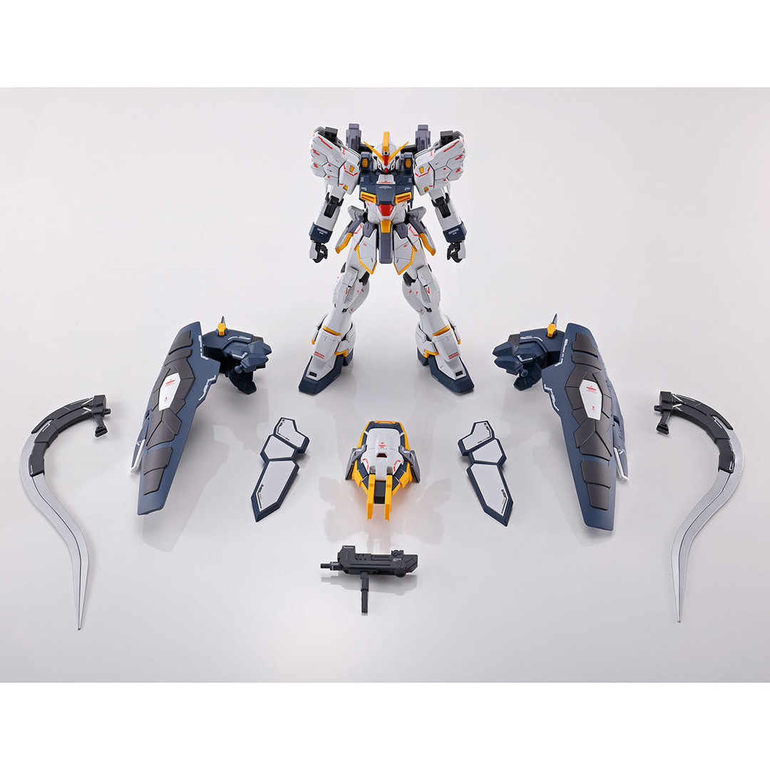 5060922 P-Bandai Gundam Sandrock EW (Armadillo Unit) MG 1/100