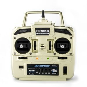 FUT01004361-3 4YF 4-Channel 2.4GHz FHSS Stick Radio System w/R2004GF