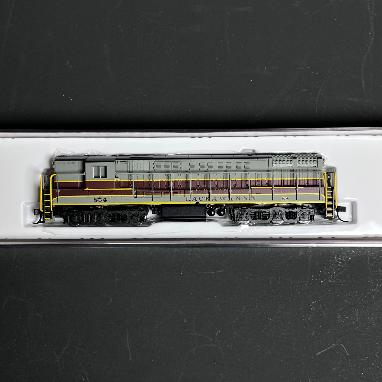 USDATL49505 Pre-Owned N Diesel F-M H24-66 "Trainmaster" Phase 1A Powered-NO Decoder