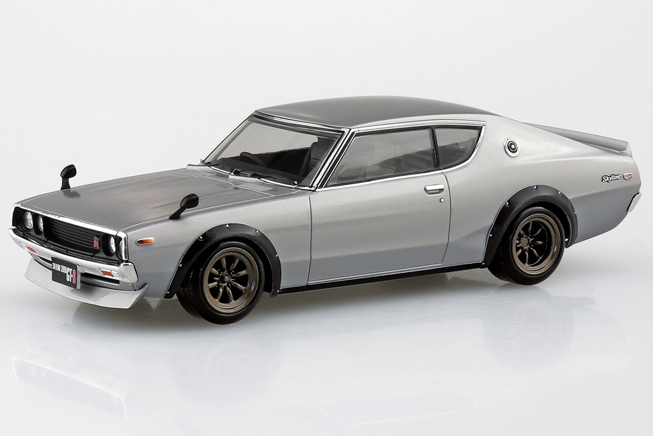 AOS06682 Nissan C110 Skyline GT-R Custom (Silver) 1/32