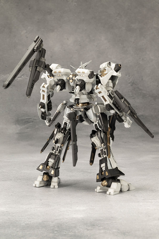 Kotobukiya Armored Core Rosenthal CR-HOGIRE Noblesse Oblige Full Package Ver. 1/72 Plastic Model.