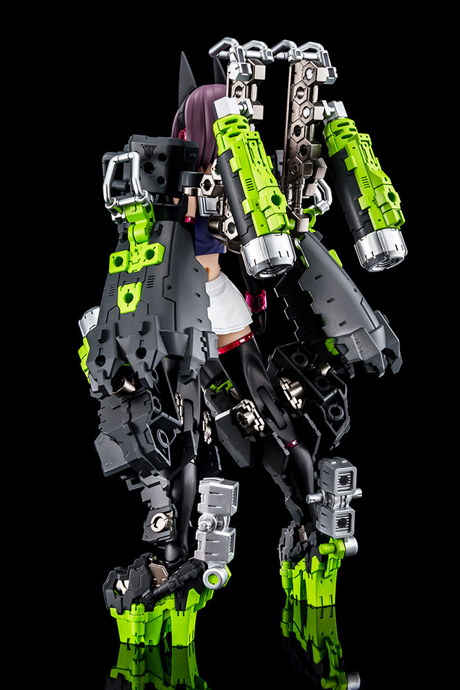 KP684 Megami Device Plastic Model Kit 1/1 Buster Doll Tank 17 cm