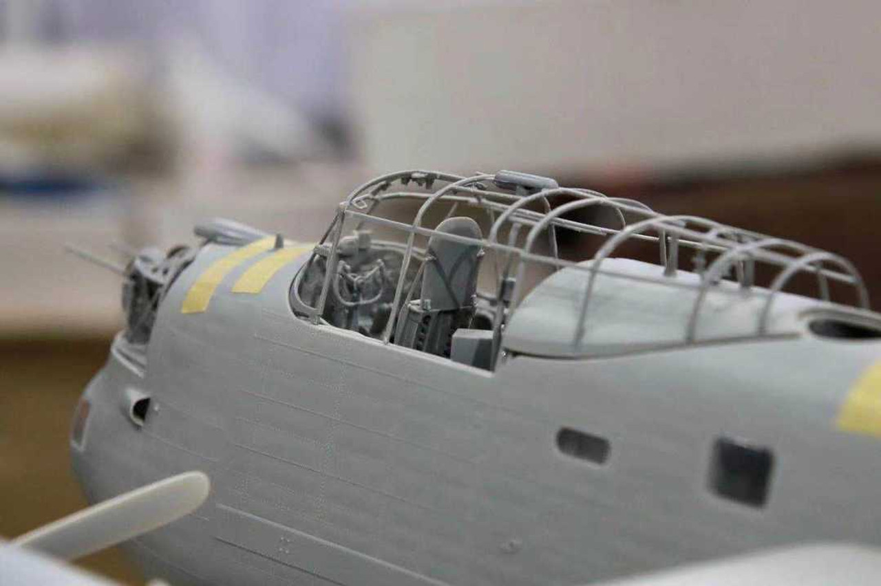 BF010 Avro Lancaster B.MK.I/III with Full Interior 1/32 BF010 Avro Lancaster B.MK.I/III with Full Interior 1/32
