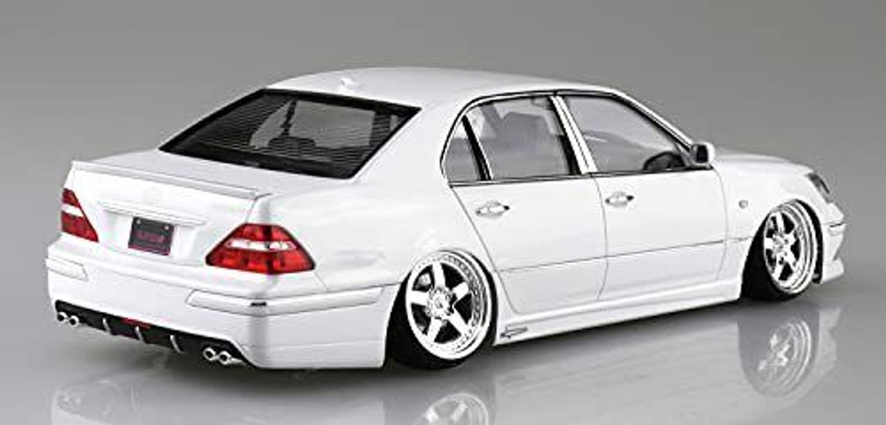 AOS06823 Aoshima 1/24 Toyota UCF30 Celsior '00