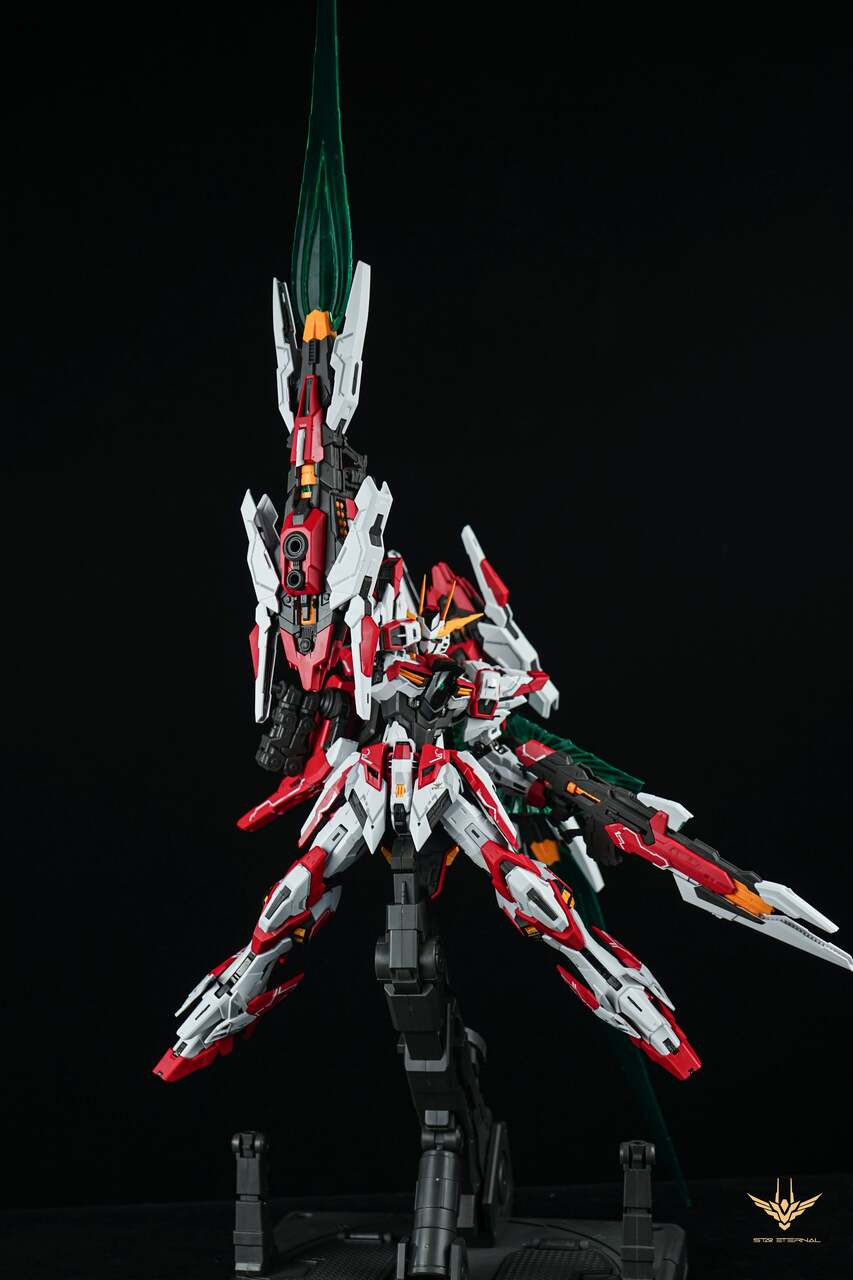 TC02 Iron Toys Star Eternal 1/100 Scale Model Kit - MRS Hobby Shop