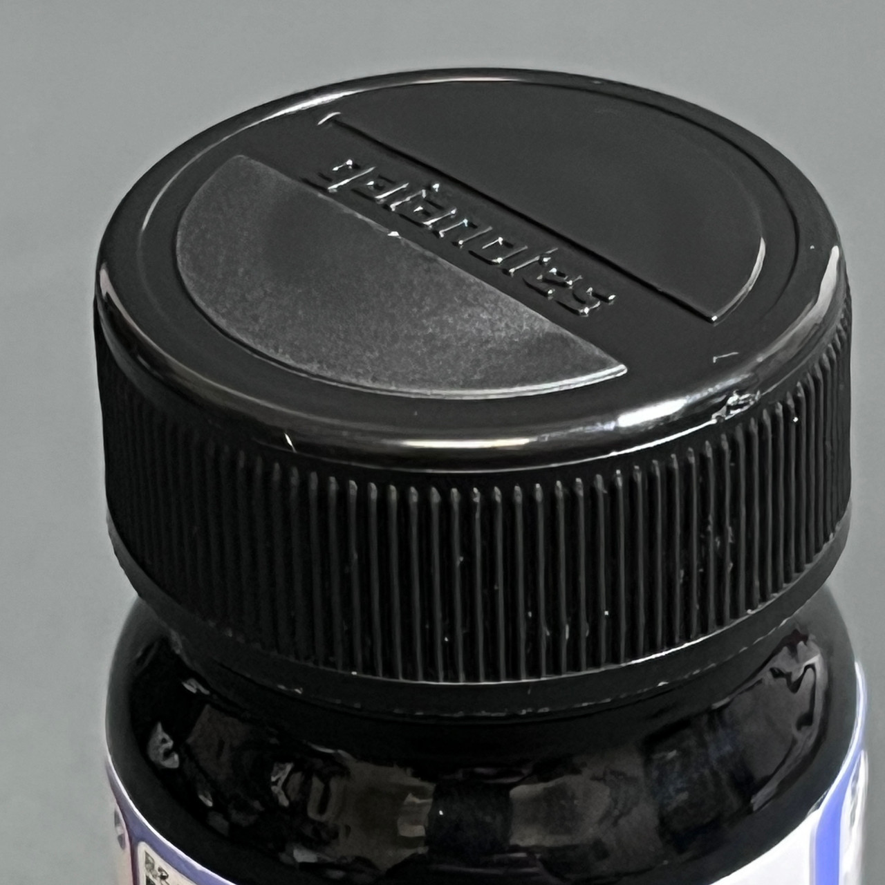 GANG0022 Gaianotes Gaia 022 Semi-Gloss Black -Gaia Color Series