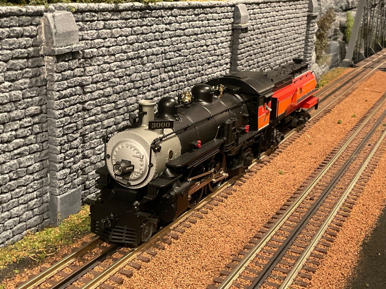 LNL618004 Pre-Owned O Lionel Reading 4-6-2 Steam Locomotive And Tender