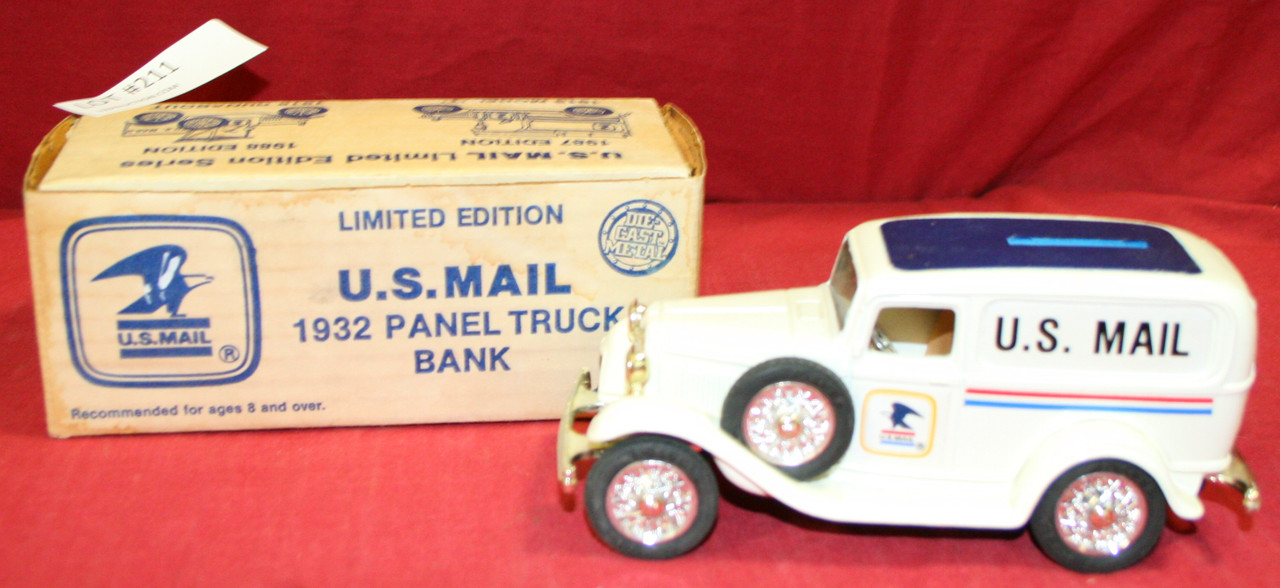 ERT9052UA Collection 1932 US Mail Limited Edition Panel Truck Bank