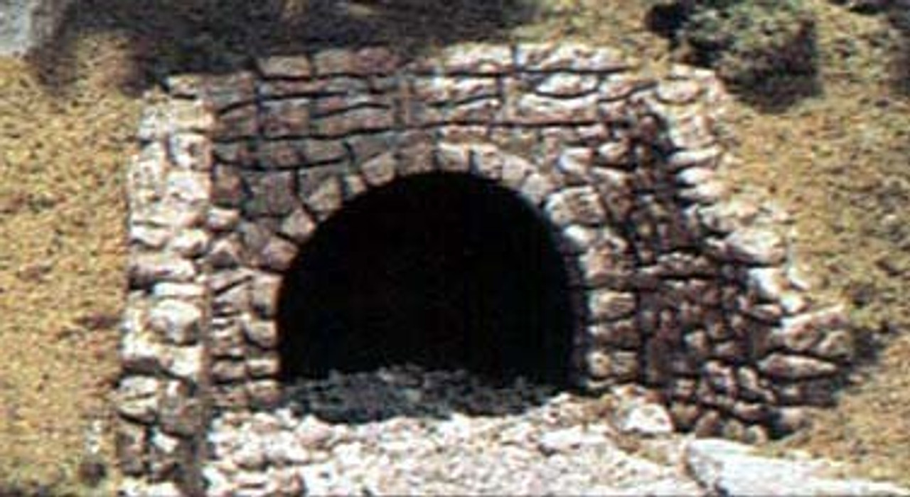 WOOC1264 HO Culvert  Random Stone 2