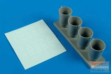 ARSAB320025 1:32 AeroBonus Fire Buckets