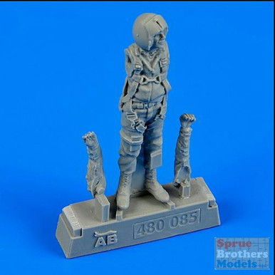 ARSAB480085 1:48 AeroBonus USAF Fighter Pilot Figure Vietnam War 1960-75